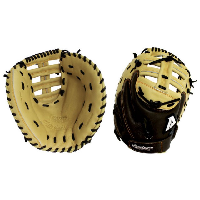 Akadema Catchers Mitt