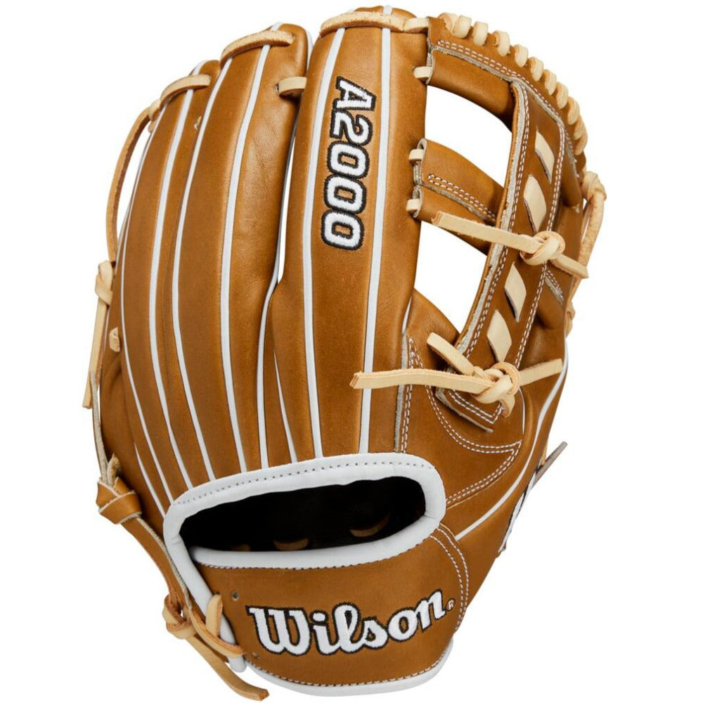 Wilson A2000 1716 11.5 inch Infield Glove