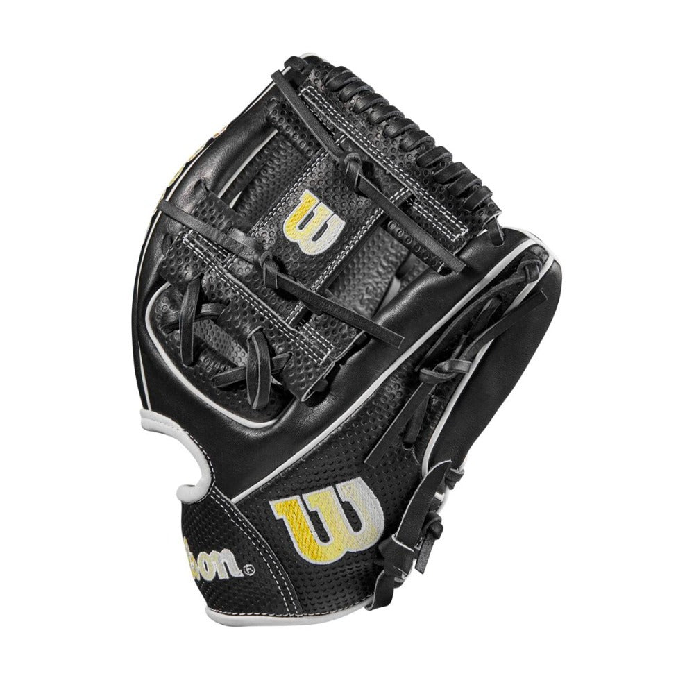 Wilson A2000 SC1786 Spin Control 11.5 inch Infield Glove